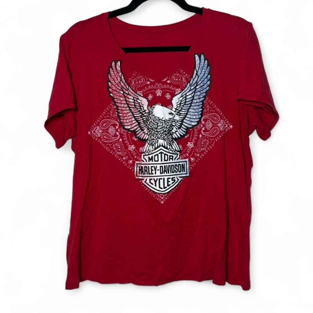Harley-Davidson Red Eagle V-Neck Graphic Tee | Patriotic Bandana Print